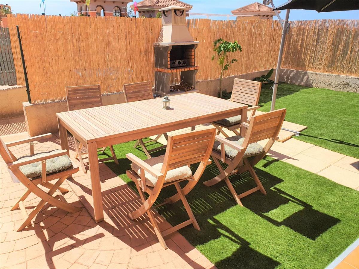 Espacioso Apartamento Con Preciosos Jardines Y Bbq 伊斯拉普拉纳 外观 照片