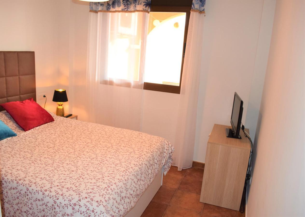 Espacioso Apartamento Con Preciosos Jardines Y Bbq 伊斯拉普拉纳 外观 照片