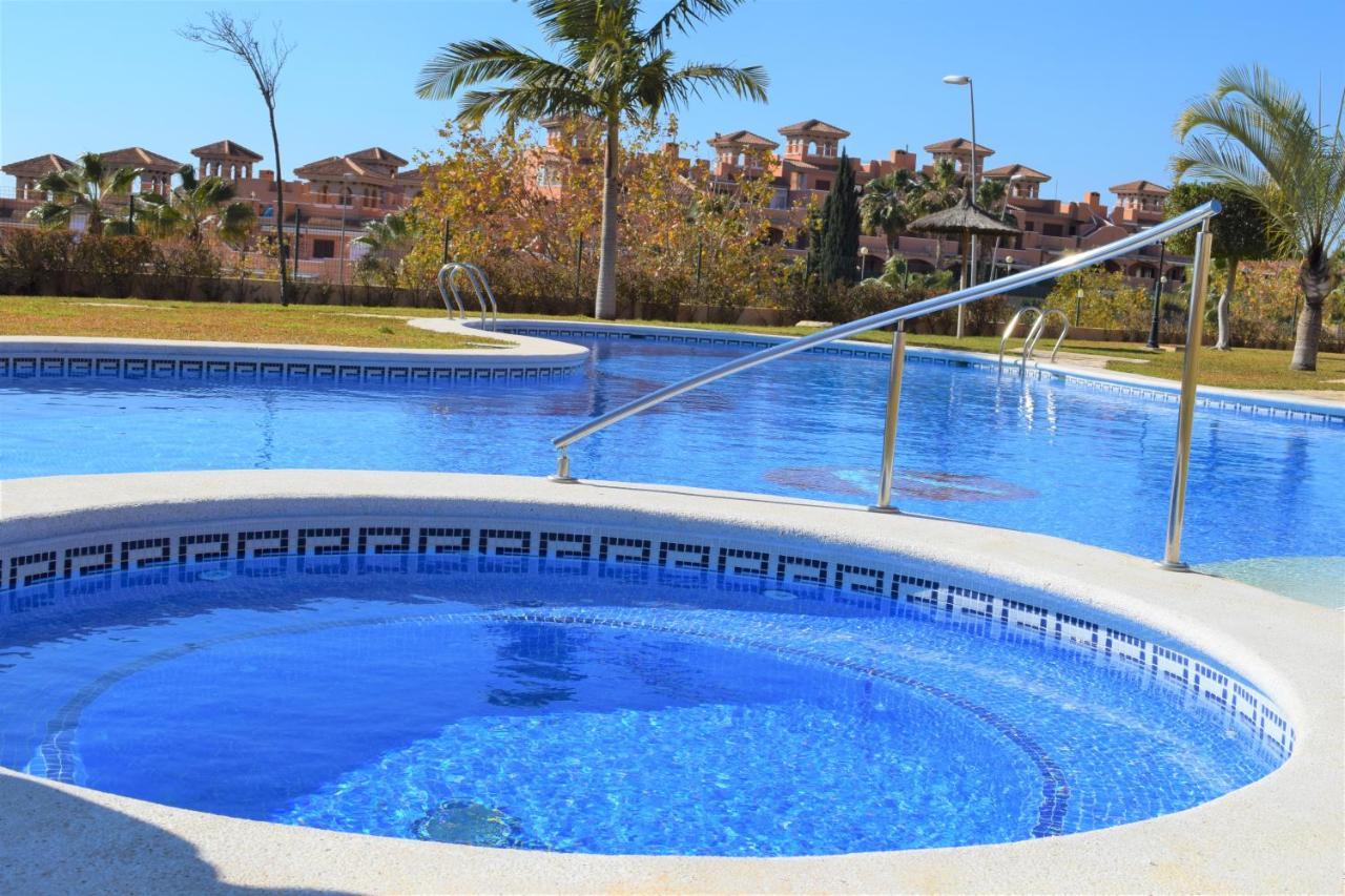 Espacioso Apartamento Con Preciosos Jardines Y Bbq 伊斯拉普拉纳 外观 照片